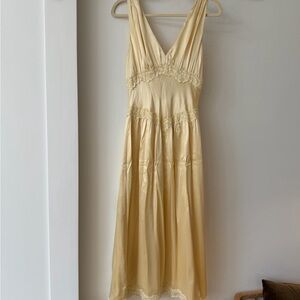 Reformation stasia dress